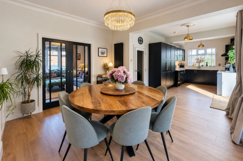 Kitchen / Diner