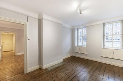 property in Tryon House,
17 Mallord Street, SW3