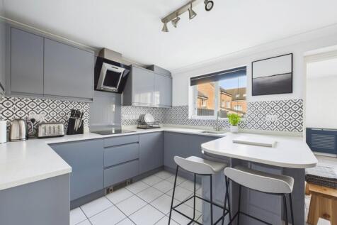 Kitchen Virtual- Mark Stephens EweMove Newmarket a
