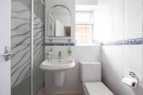 1 Barnet Way, HP22 5DN-50