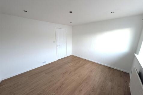 4 Bedroom Terraced in FY3 7TR