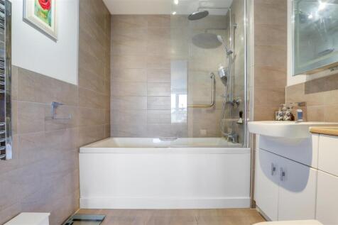 14-93e8JHMCS - 22 Lewis House - 40.jpg