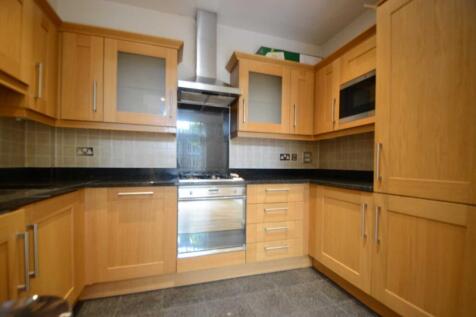 Stunning 2 bedroom 2 bathroom Luxury apartment TO LET!!!