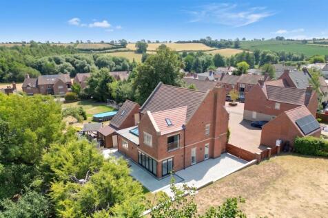7 Manor View Close, Worthington