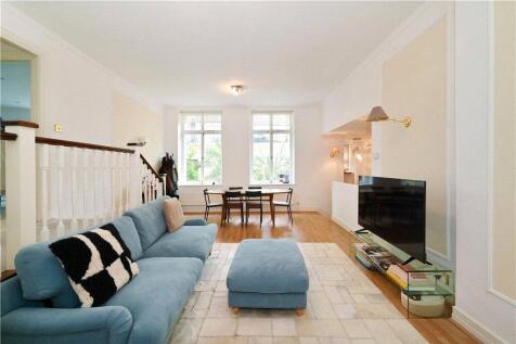 2-Bedroom Apartment on Mansfield Street, Marylebone, W1G We are pleased to present this spacious two-bedroom apartment, situated on the lower ground floor of an elegant period building on Mansfield St