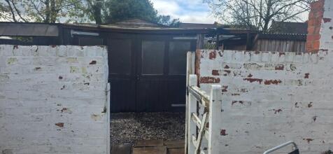Rear Garage