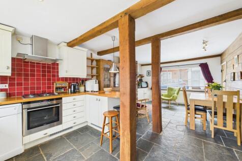 CAM01689G0-PR0488...