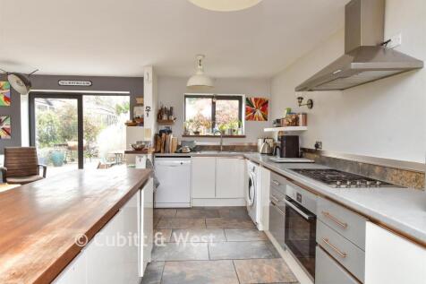 Lounge/ Kitchen/ Diner