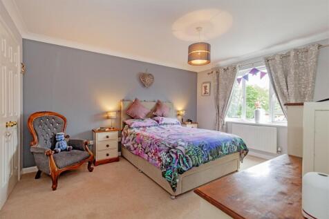 Principal Double Bedroom