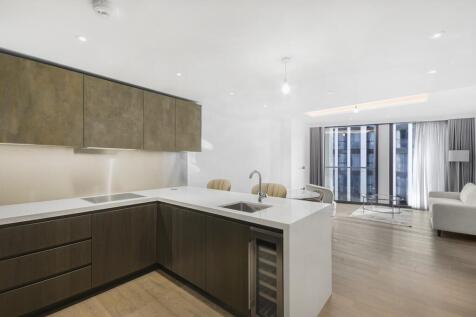 Thames City in Nine Elms is a new landmark on London’s skyline and a new standard in luxury living. Tenants will have the use of exceptional amenities, including a 30m swimming pool, and services at t