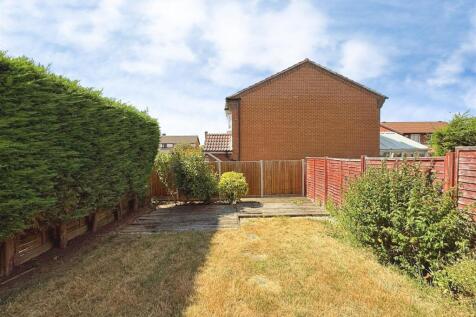 2fd09989-garden 201.jpg