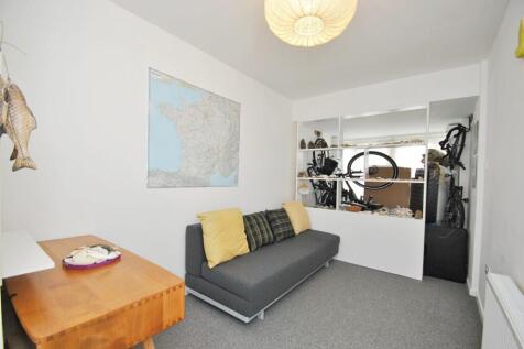 Bed 4/Family Room