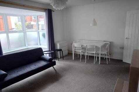 1 bed flat to rent Apsley Road, Great Yarmouth NR