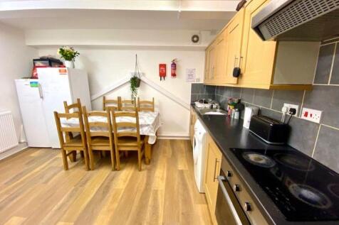 6 Bedroom House in S10 2QQ