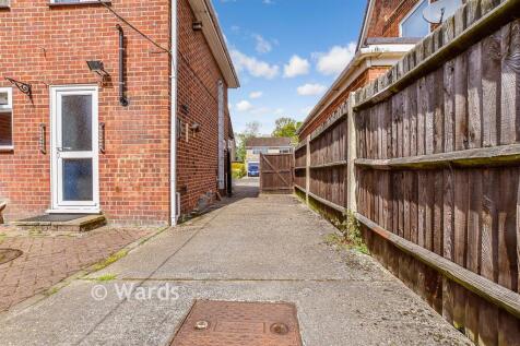 Driveway/Parking