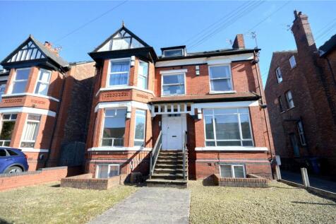 AVAILABLE SEPTEMBER - Excellent value two bedroom, unfurnished, apartment available in the centre of Heaton Moor. This apartment has two double bedrooms, large lounge and kitchen. It also includes off