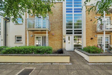 1315889-4-6862516...