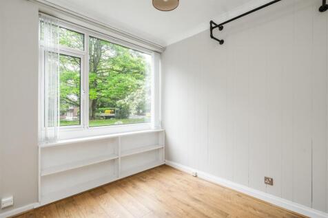 67A Hampton Lane_18.jpg