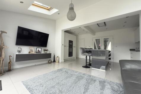 Family Living Kitchen