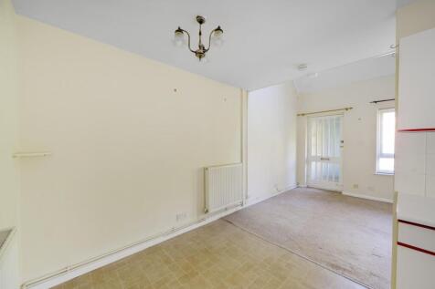 1295034-4-68277bc3d4045-ARW (Large).jpg