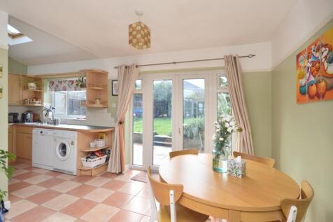 Open Plan Kitchen / Breakfast Room