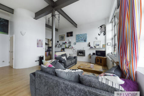 Belvoir! Birmingham Central are delighted to bring forward a fantastically presented, luxury New York loft-style Studio located in the much sought after and exclusive New Hampton Lofts development.
