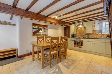 Kitchen-1.jpg
