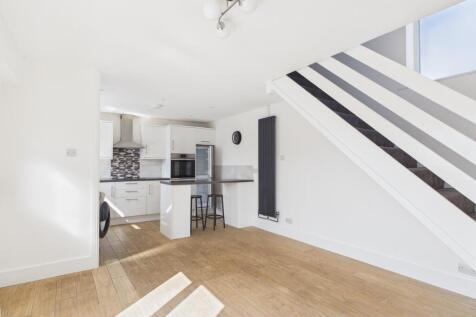 Kitchen/Lounge