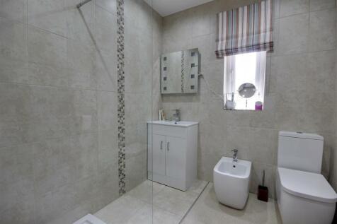 Ensuite Shower Room