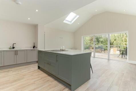 Dining Kitchen - B.jpg