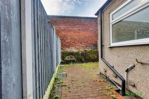 REAR COURTYARD