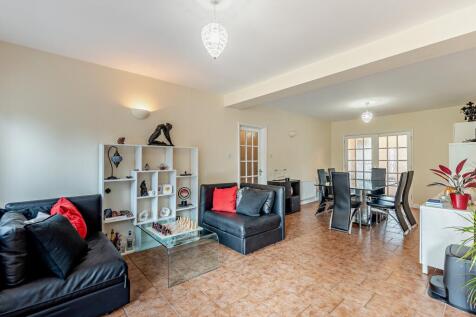 Sitting Dining Room