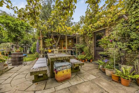 1 Conifer Drive, Hambrook-PorticoMarketing-Nexa-49