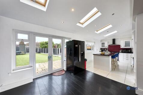 Living /Dining /Kitchen Area