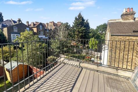 Flat 4, 52 Gleneagle Road, Streatham, London, SW16 6AF