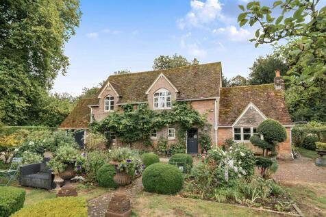 5 Bedroom Detached in BH21 5LZ