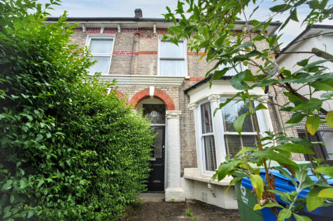 24b Melbourne Grove, East Dulwich, London SE22 8QZ