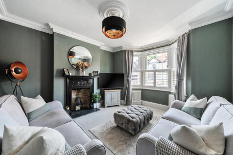 1325461-9-68758bc...