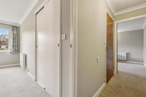 1 bed, 1 bath Flat in edinburgh - Photo 10