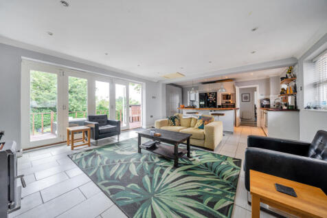 1313894-13-685ad0...