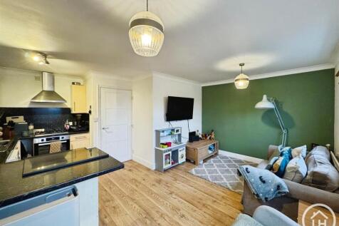 Kitchen/Lounge Area