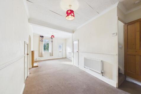 Open Plan Living/Dining Area