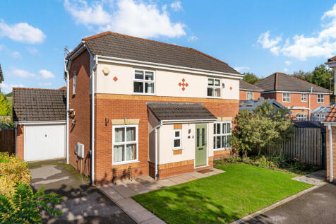 20 BRAMHALLS PARK-36.jpg
