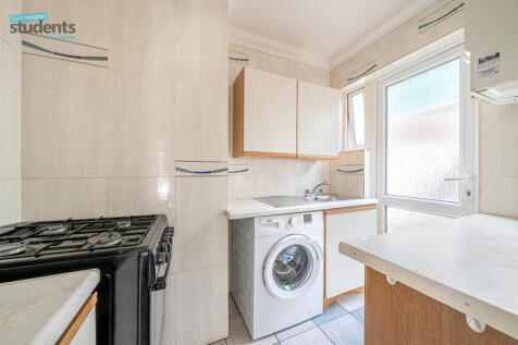 c3e06e8f-c15f-456...