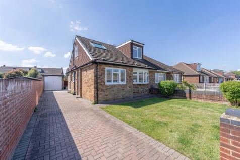 132 Bedfont Close TW14-1.jpg