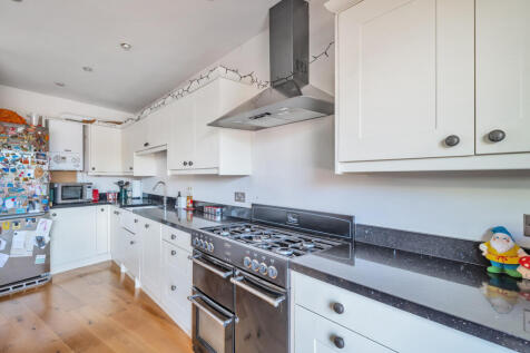 1319727-9-686ffb2...