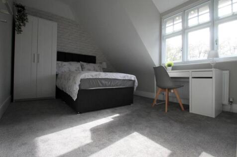 ROOM 7 (Main)