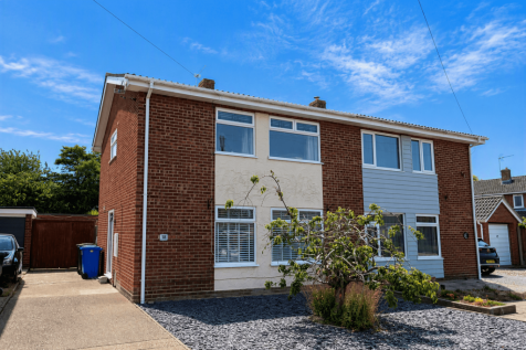 Three Bed Semi FOR SALE Kirby Cane Walk, Lowestof