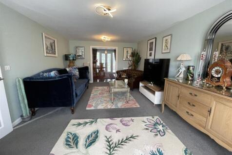 sitting room.JPG
