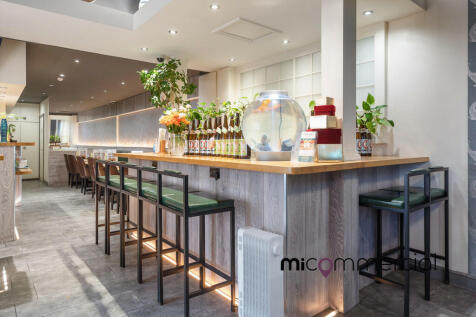 7 Dennis Parade N...